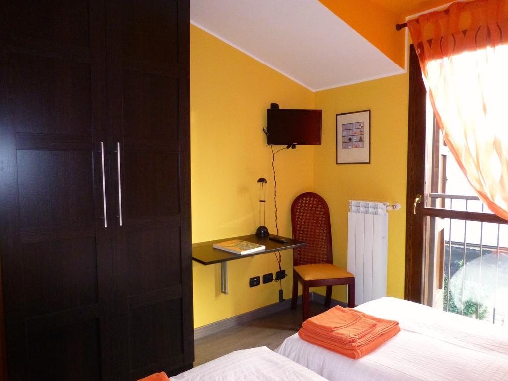 Rutilia22 Milano